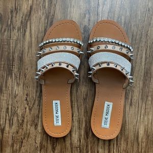Steve Madden studded flip flops